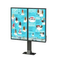 Built-in 2x8 Ohm 5W Woofer Outdoor LCD Digital Signage with Storage Humidity of 10%-75%RH